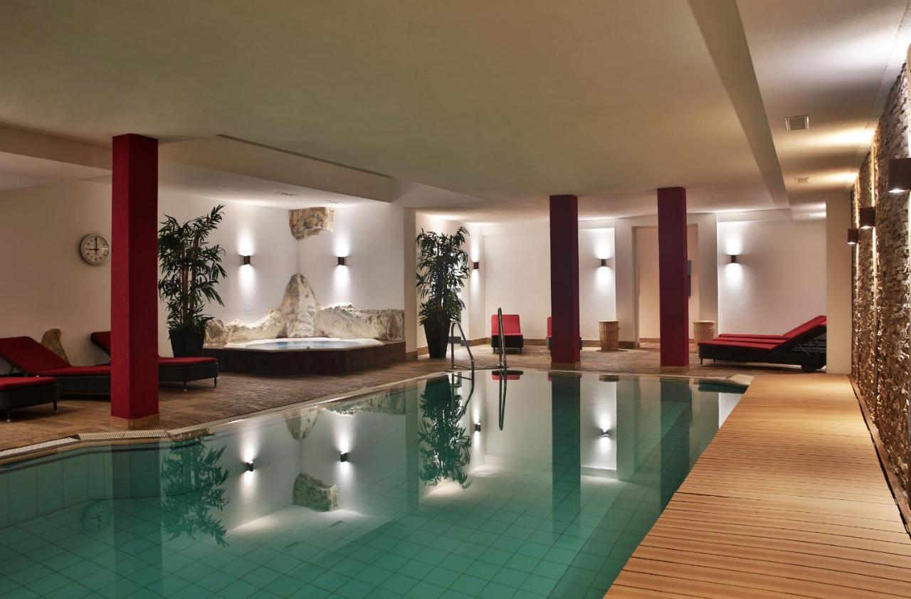 Wellnesshotel Schweizerhof Saas-Fee Ngoại thất bức ảnh